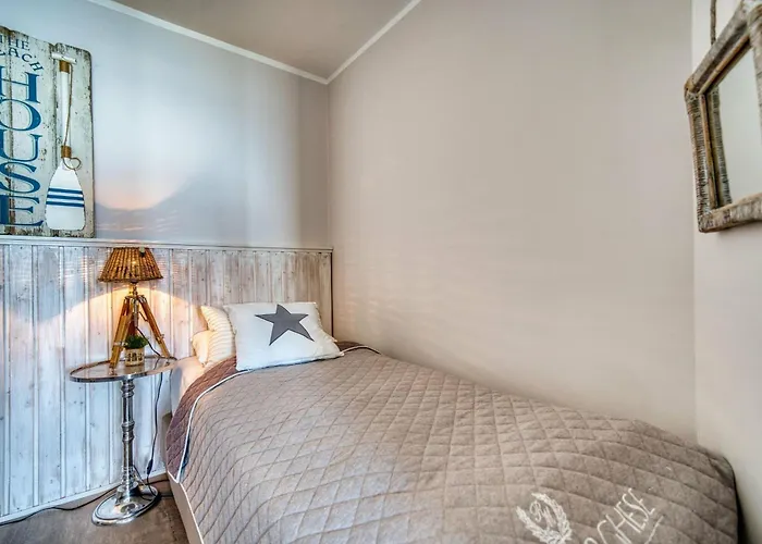 - Haus C, App 0c1203 Apartamento *